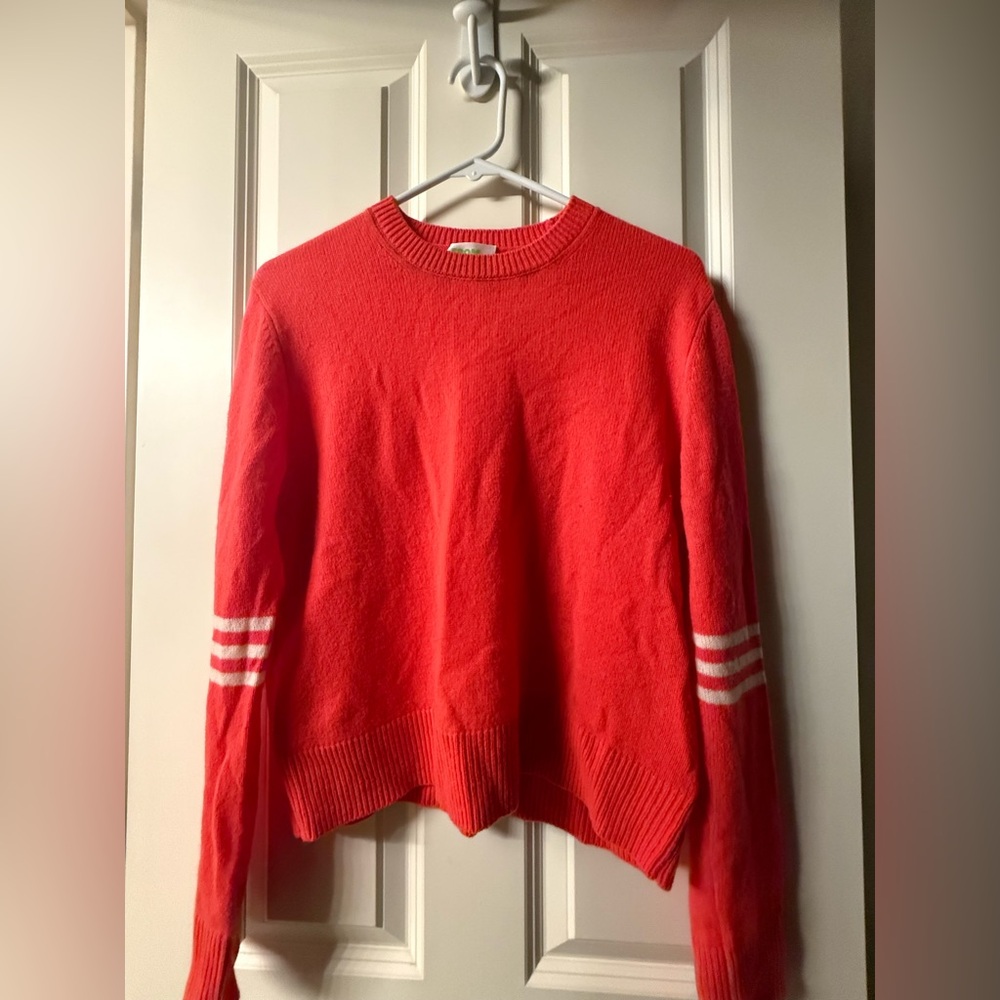Cashmere crewneck sweater